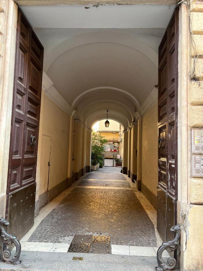 ローマ Termini Gioberti Bed & Breakfast エクステリア 写真