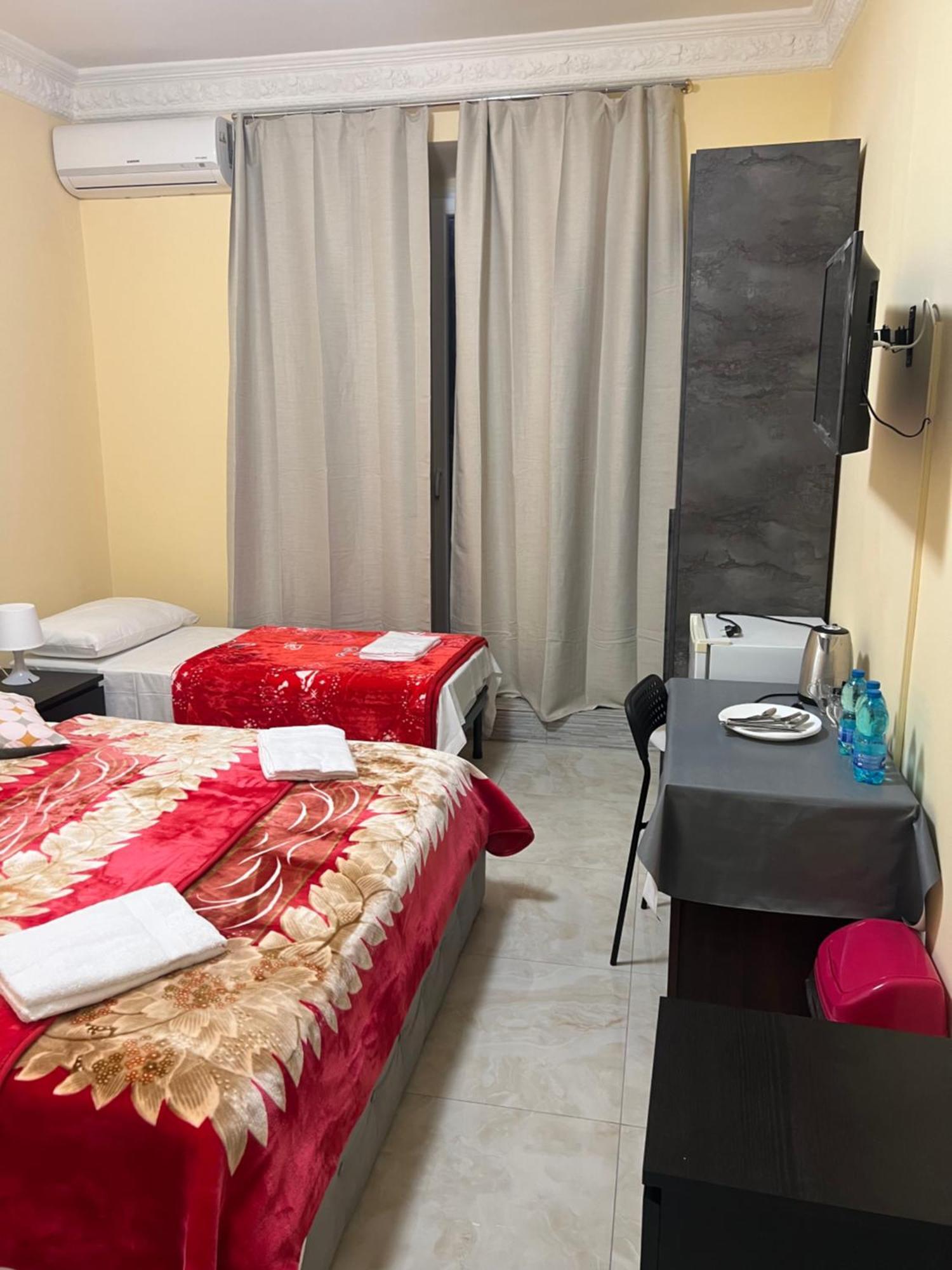 ローマ Termini Gioberti Bed & Breakfast エクステリア 写真