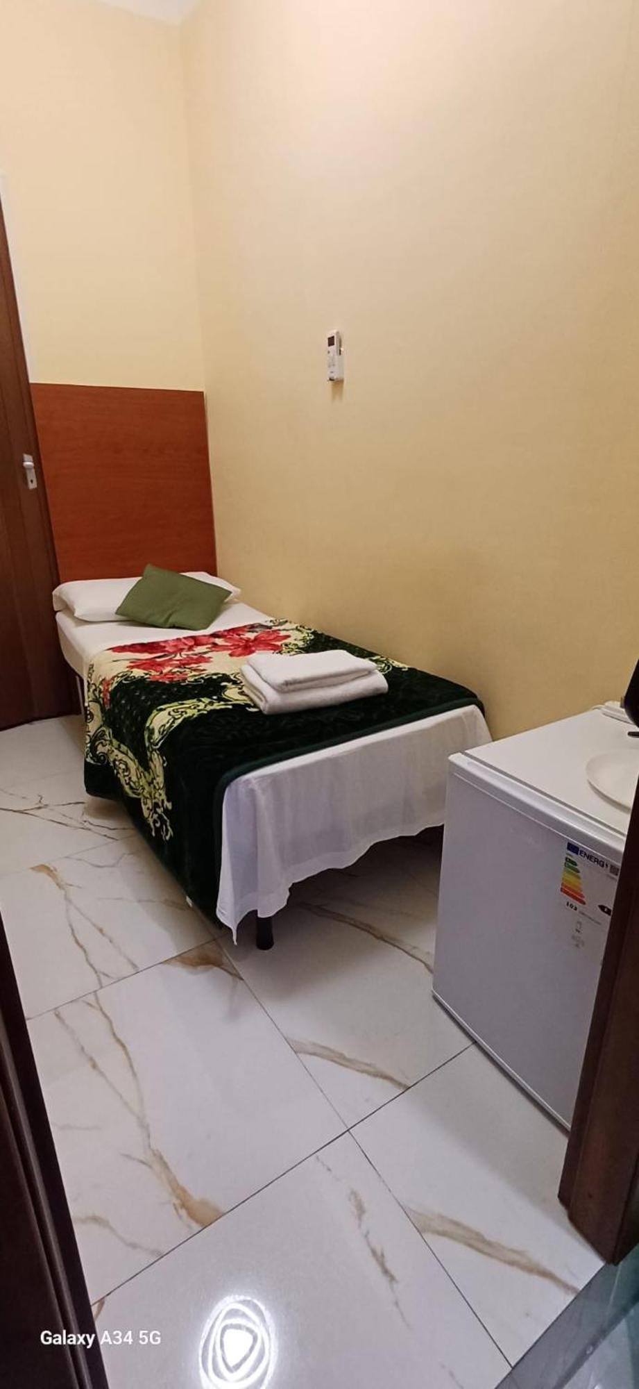 ローマ Termini Gioberti Bed & Breakfast エクステリア 写真
