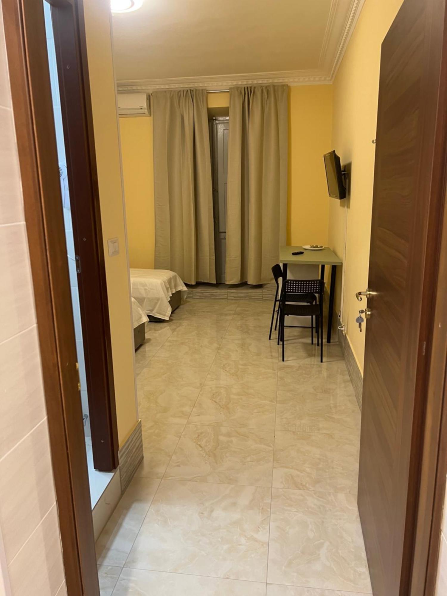 ローマ Termini Gioberti Bed & Breakfast エクステリア 写真