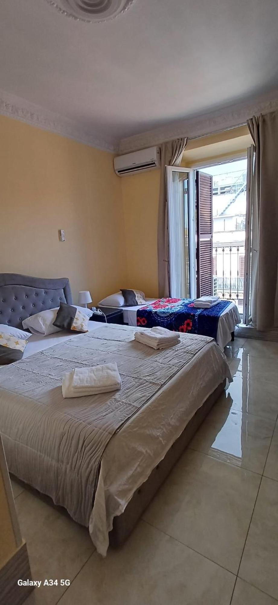 ローマ Termini Gioberti Bed & Breakfast エクステリア 写真