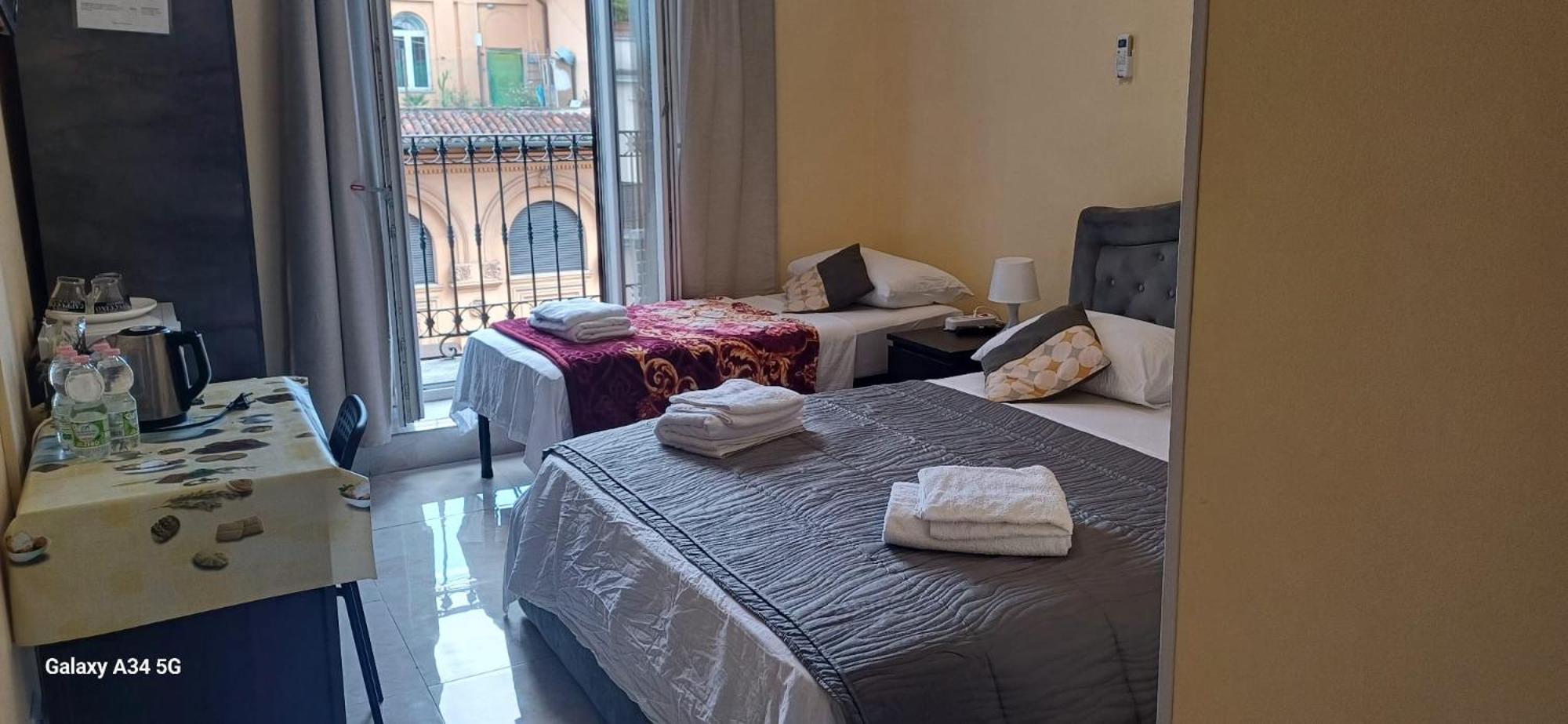 ローマ Termini Gioberti Bed & Breakfast エクステリア 写真